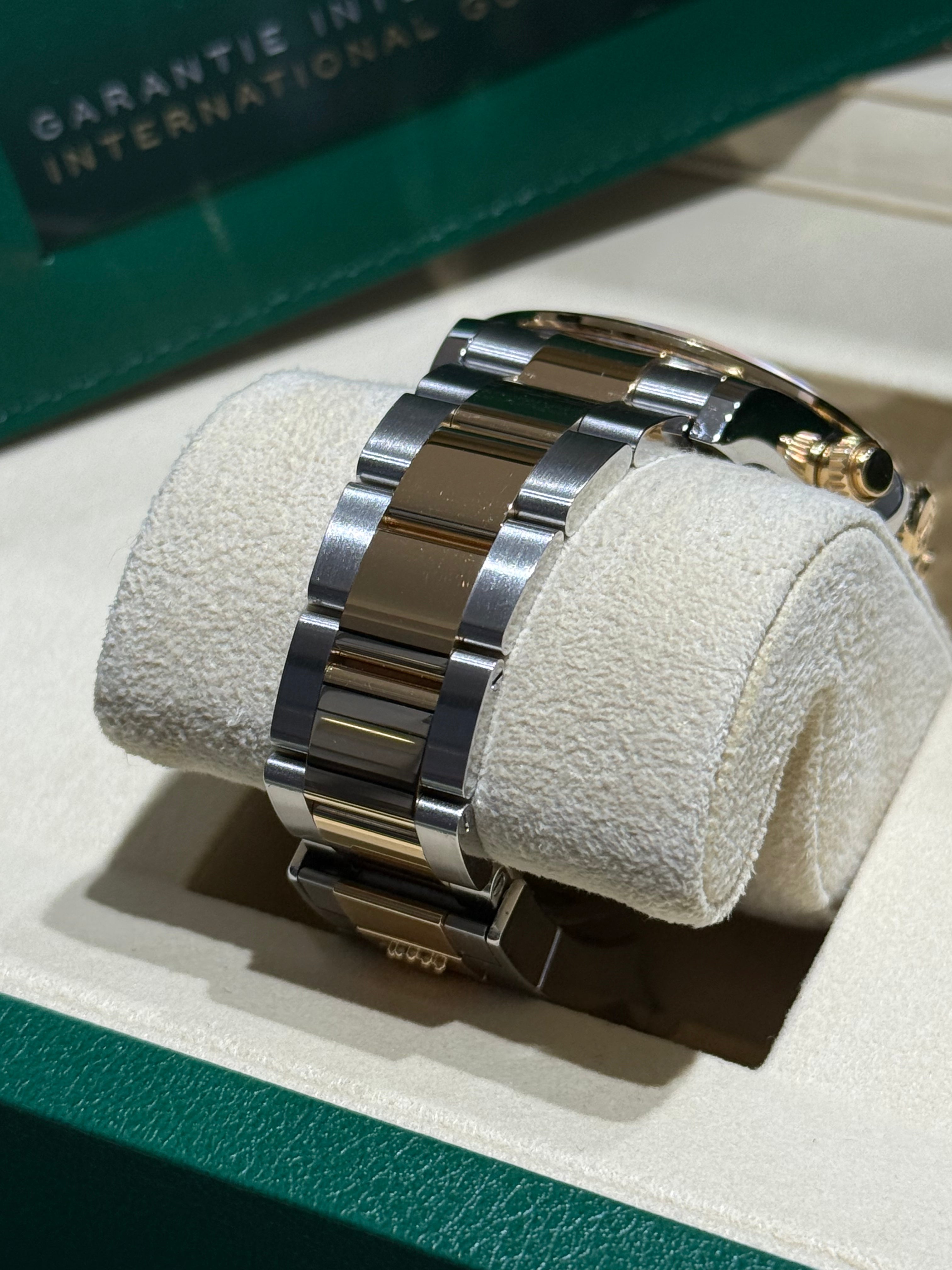 Rolex Daytona Cosmograph 126503 "Champagne" (2024)