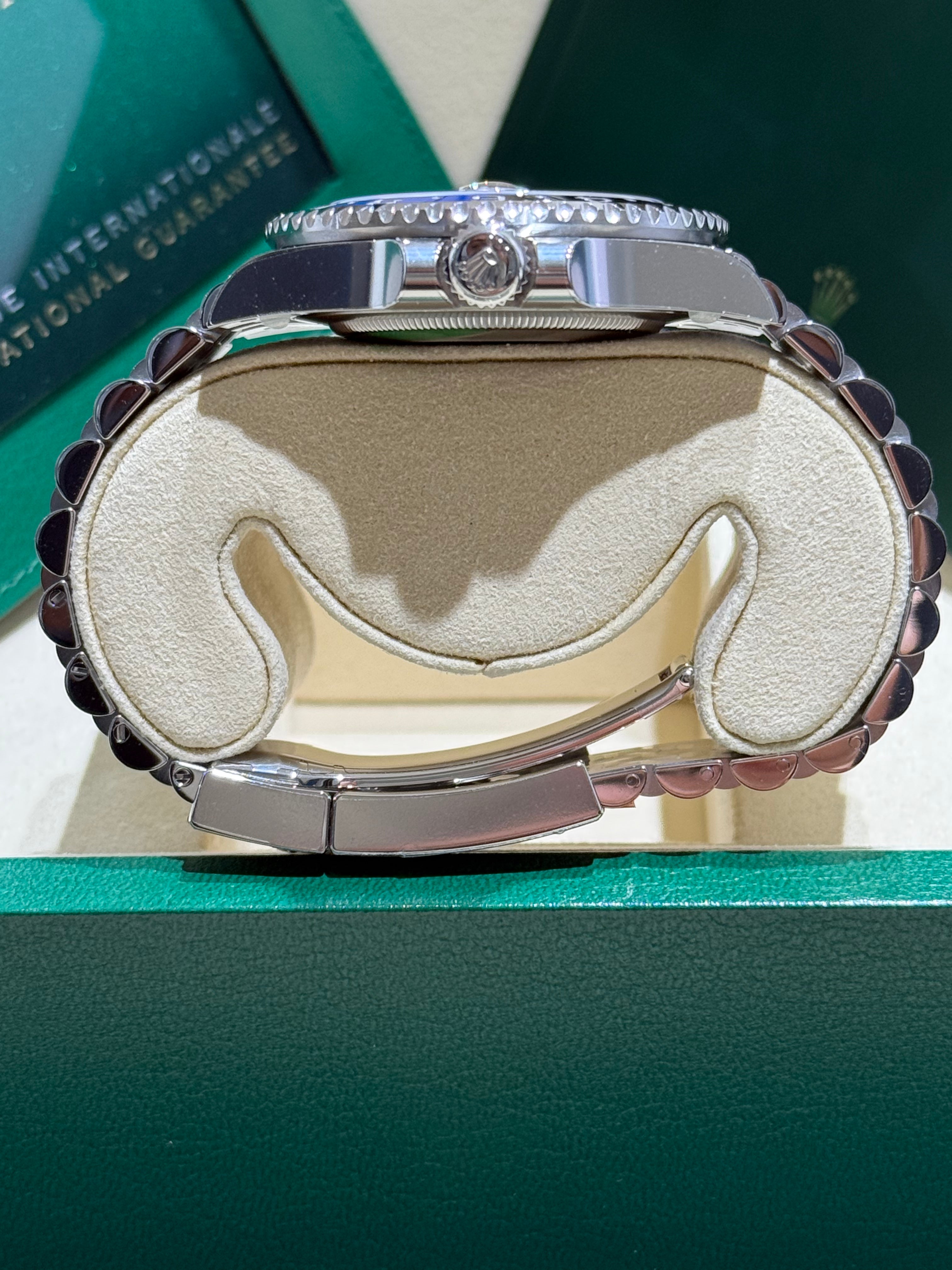 Rolex GMT-Master II 126710BLNR "Batgirl" (2026)
