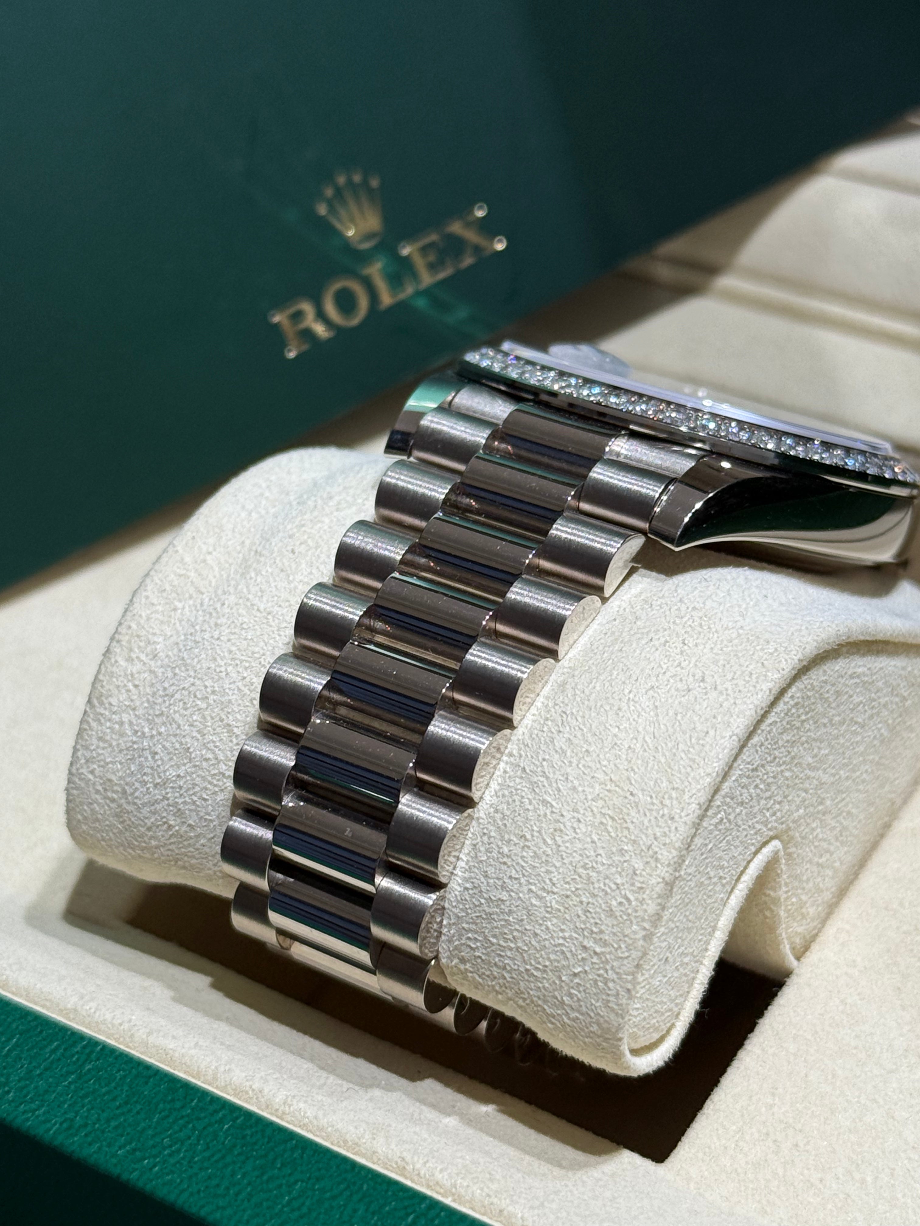 Rolex Day-Date 40 White Gold 228349RBR "Pavé Diamond" (2022)