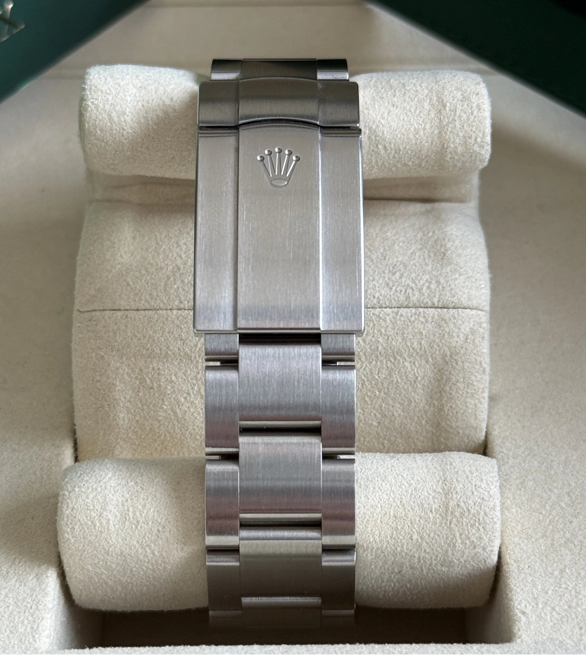 Rolex Oyster Perpetual 41 134300 "Beige" (2025)